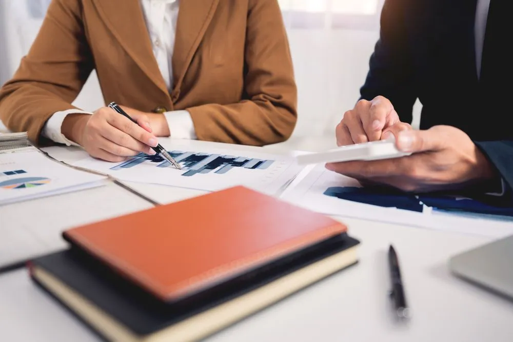 Insurance policy analysis and consultation session
